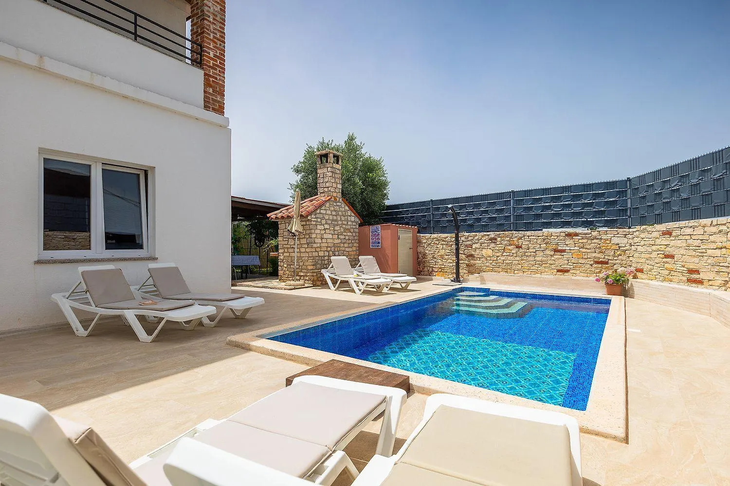 Holiday home Villa Mit Gym, Privatpool, Bbq Pula Croatia